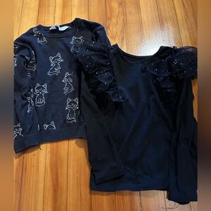 Two long sleeve H&M holiday shirts Size 5t/6